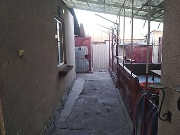 Продажа коттеджей и домов: Продам дом в верхней части города Кара Балта. S 90m². Участок хоз — 7