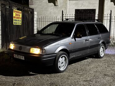 Volkswagen: Volkswagen Passat: 1988 г., 1.8 л, Механика, Бензин, Универсал