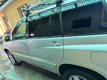 Toyota: Toyota Kluger: 2004 г., 3 л, Автомат, Газ at lalafo.kg — 3 Toyota: Toyota Kluger: 2004 г., 3 л, Автомат, Газ — 3