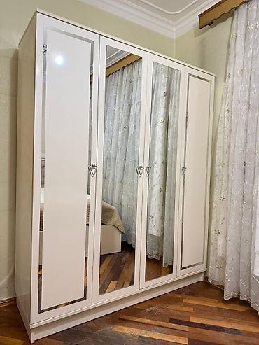 dola: Yeni, 4 qapılı, Güzgülü, Ağ, Açılan, Düz dolab — 3
