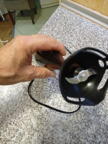 Blenderi, mikseri: Ručni štapni blender – crno/srebrni - Električni štapni blender sa — 8