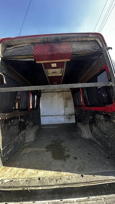 Аренда пассажирского буса: Mercedes-Benz Sprinter (длинная база, высокий крыша) — пассажирский — 11