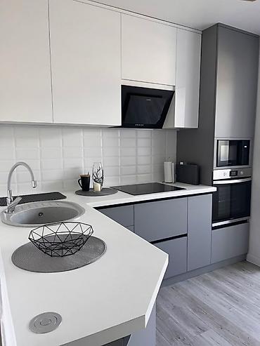 Посуточная аренда квартир: 1 комната, Душевая кабина, Постельное белье, Кондиционер — 9