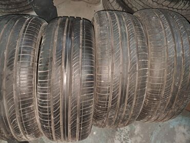 Disk təkərlər: Bir kamplekt 205/50 R17 təkər satılır təzə kimidir bığları belə