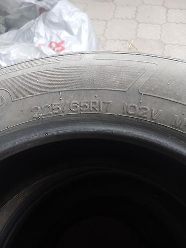 Унаа: Продаю шины без шышок,и не клейеные!Размер: 225/65 R17. самовывоз — 2