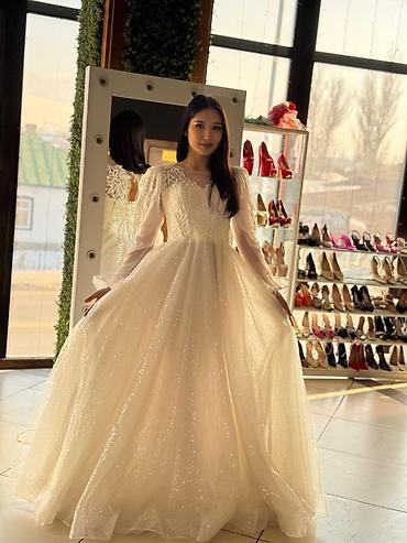 Вечерние платья: Вечерние платья – коллекция для выпускного, торжеств и особых случаев — 9