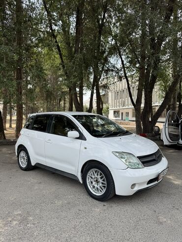 купить маленькую машину недорого: Срочно Продаю Toyota IST Год : 2002 Обьем : 1.5 Цена : 4900 $