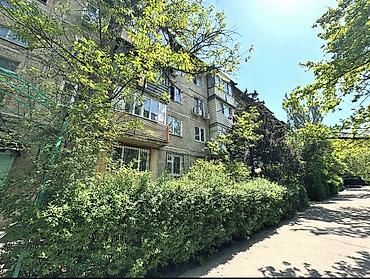 Продажа квартир: 2 комнаты, 43 м², 104 серия, 2 этаж at lalafo.kg — 1 Продажа квартир: 2 комнаты, 43 м², 104 серия, 2 этаж — 1