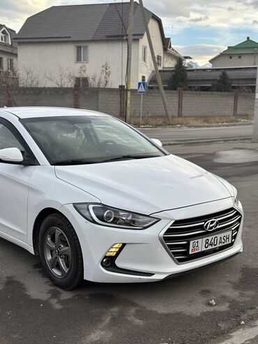 Hyundai: Hyundai Avante: 2018 г., 1.6 л, Автомат, Бензин, Седан