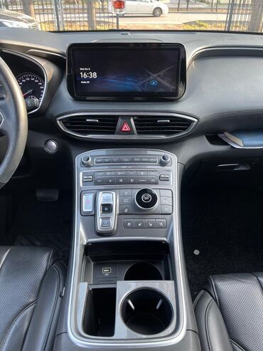 Hyundai: Hyundai Santa Fe: 2020 г., 2.2 л, Робот, Дизель, Внедорожник — 13