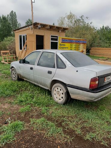 опель вектра а: Opel Vectra: 1990 г., 2 л, Механика, Бензин, Седан