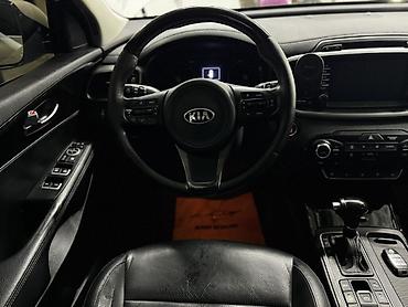 Kia: Kia Sorento: 2016 г., 2 л, Автомат, Дизель, Кроссовер — 9