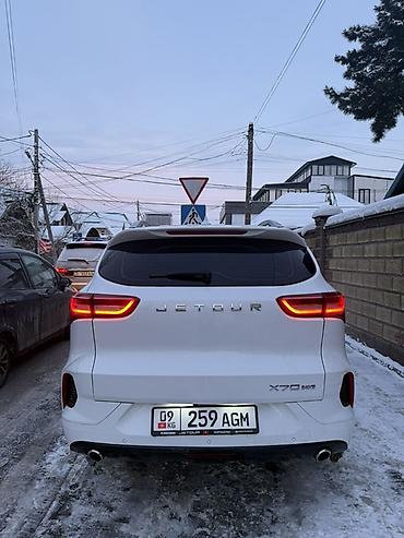 Jetour: Jetour : 2023 г., 1.5 л, Автомат, Бензин, Кроссовер — 4