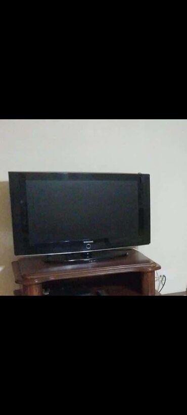 82 ekran tv ikinci el: İşlənmiş Televizor Samsung LCD 82" Ünvandan götürmə