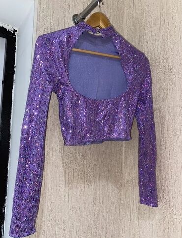 Futbolka və maykalar: Koftanın ölçülər 38-M. L-40 Bədənlərə uyğundu. Materalı əla təzə — 13