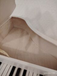 Xonça: Xonca piano satilir icine sokolad ve cicek qoyub hediyye etmek olar — 10