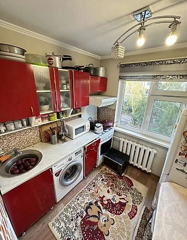 6 микрорайон: 2 комнаты, 44 м², 6 мкр 104 серия, 4 этаж, Свежий ремонт — 6