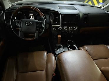 лексус 460 2020: Toyota Sequoia: 2020 г., 5.7 л, Автомат, Бензин, Внедорожник — 4