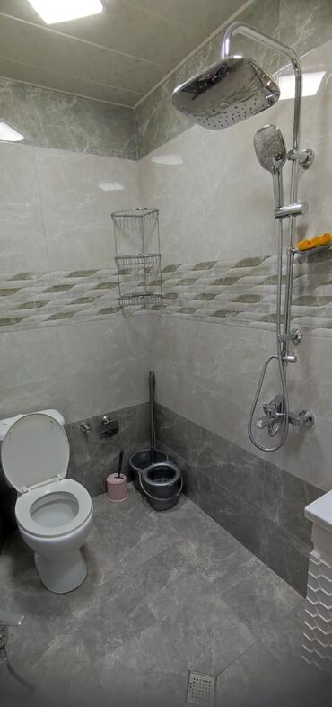 Uzunmüddətli kirayə mənzillər: 2 otag 65 kv menzil yeni temir olub butun ewyalar yenisi ile evez — 2