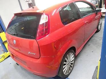 lancia ypsilon 2005: Fiat Grande Punto branik zadnji kod boje 176/A. Fiat Grande Punto — 3