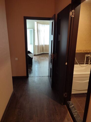 Yeni tikili: 1 otaqlı, Yeni tikili, m. Həzi Aslanov, 53 kv. m — 8