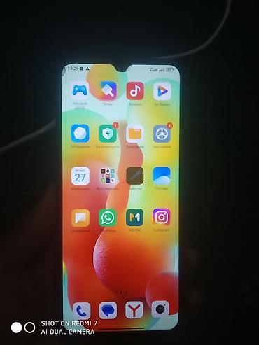 note 3: Смартфон Redmi 12C, синий цвет. Характеристики по скриншотам: - MIUI — 1