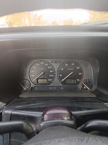 Volkswagen: Volkswagen Vento: 1994 г., 1.8 л, Механика, Бензин, Седан — 1
