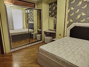 2 комнаты, Новостройка, м. Нефтчиляр, 75 м²