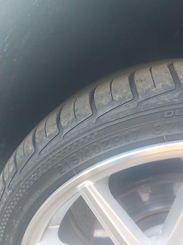 disqler: Satılır: Yay mövsümü üçün avtomobil şini Ölçü: 215/40 ZR17 87W Tip — 6
