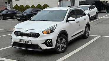 Kia: Kia Niro: 2019 г., Гибрид, Кроссовер — 1