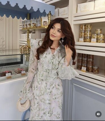 вечерние платья для полных женщин из шифона: Бренд stylish22 оригинал,одевала 1 раз,7000с покупали за 10тыс Размер