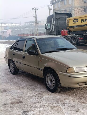 Daewoo: Daewoo Nexia: 2005 г., 1.5 л, Механика, Бензин, Седан — 8