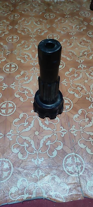 Буры: Буровая коронка по горным породам (ударно-вращательное бурение). - — 3