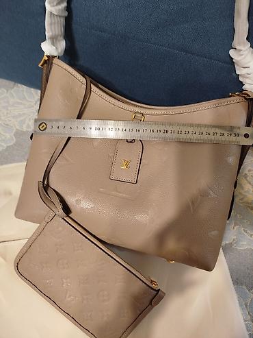 бир: Классикалык сумка, Louis Vuitton, Материалы: Нукура булгаары, Чечилме кайыш, Аялдарга, Жаңы — 3