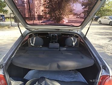 авенсис 2001: Toyota Avensis: 2001 г., 1.8 л, Механика, Бензин, Лифтбек — 8
