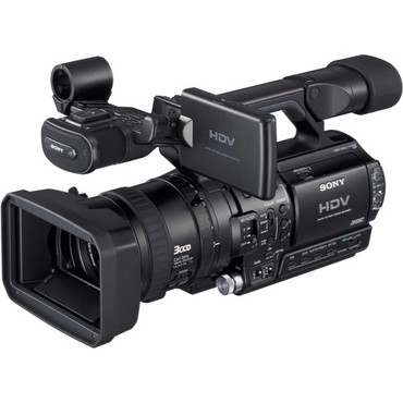 видеокамера sony 4k: В комплекте ничего нету. Только видеокамера. Кассетный