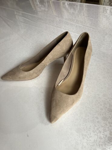 сникерсы обувь: Туфли H&M, 38, цвет - Бежевый
