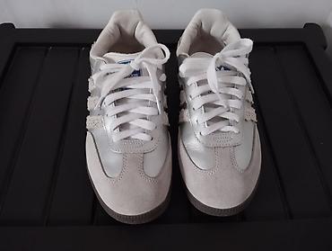 soft shell: Кроссовки, 40, Adidas, Б/у, цвет - Белый — 3
