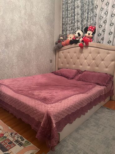 Çarpayılar: Taxt 150 azn satilir‼️matras ve baza yoxdur.unvan xirdalan 1434 sekine