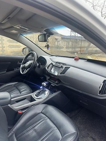 Kia: Kia Sportage: 2 l | Krossover — 9