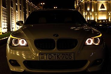 BMW: BMW 5 series: 3 l | 2004 il Sedan — 8
