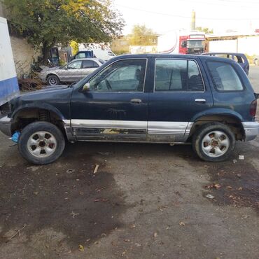 Автозапчасти: Киа Спортеж 1993 жылкы двигатели жок МКПП есть кузов целый, Кызыл