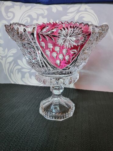 Ostalo posuđe: Bombonijera nova kristal,rucni rad Anna Hutte 70,80te. Bimbonijera na lalafo.rs — 4 Ostalo posuđe: Bombonijera nova kristal,rucni rad Anna Hutte 70,80te. Bimbonijera — 4