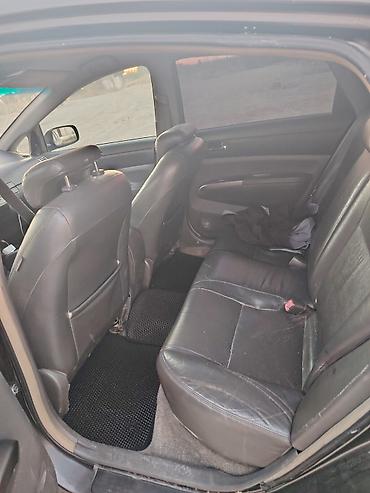 prius diskləri: Toyota Prius – hibrid hetçbek Xüsusiyyətlər: - Benzin-elektrik hibrid — 3