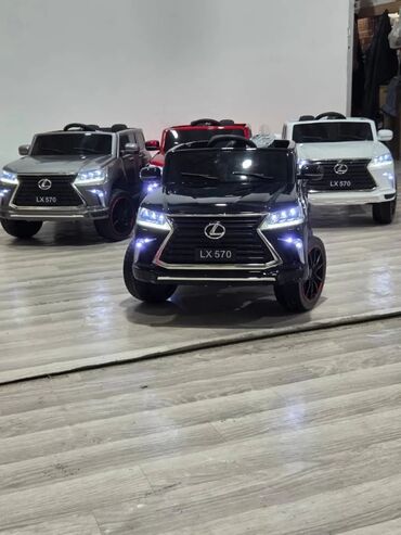 машина для детей: Qiyməti 450 azn Xüsusiyyətlər: ✅ 4 çəkən güclü motorlar (4x4) ✅ Rezin