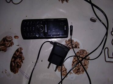 телефон duos samsung: Samsung B5722 Duos, цвет - Черный