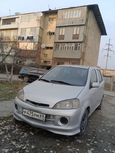 Daihatsu: Daihatsu YRV: 2002 г., 1.3 л, Механика, Бензин