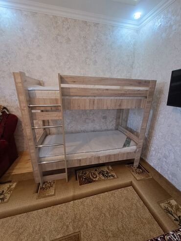 надувная кровать высокая: Новый, Для девочки и мальчика, Без матраса