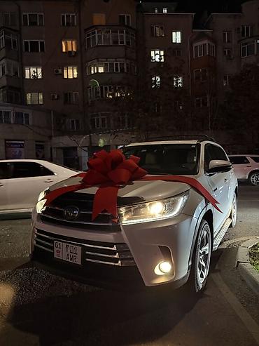 Декоративные ленты и банты: Большой декоративный бант для автомобиля - Яркий красный цвет — 24