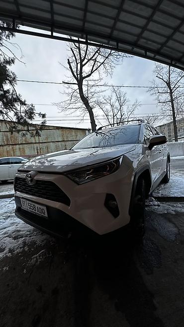 Toyota: Toyota RAV4: 2019 г., 2.5 л, Автомат, Гибрид, Внедорожник — 7